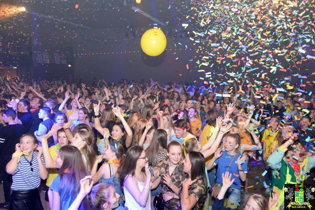 ../Images/Jeugddisco Kokkerhout bekent kleur 143.jpg